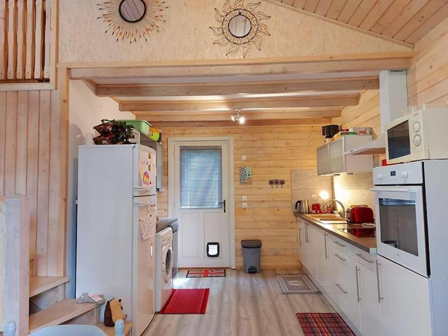 Chalet Au Milieu De La Foret Avec Lac A Proximite Layrac Exterior foto